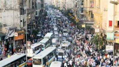أرقام مبشرة.. خبير يكشف عن انخفاض الزيادة السكانية
