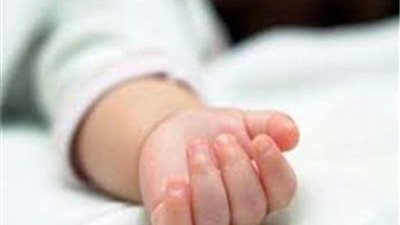 جروح بـ أعضائه التناسلية.. عائلة طفل تعذبه حتى الموت