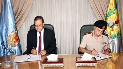 أكاديمية ناصر العسكرية للدراسات العليا توقع بروتوكول تعاون مع جامعة سوهاج
