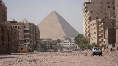 إزالة العقارات المخالفة في امتداد  أبو الهول ومحيط الأهرامات..صور