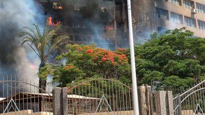 مباحث القاهرة تستمع لأقوال شهود العيان في حريق مبنى جهاز 15 مايو