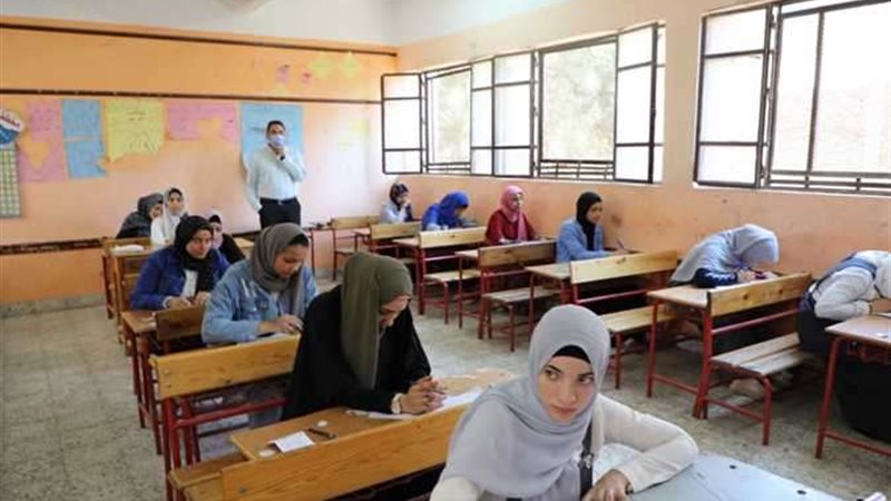 امتحانات الدبلومات