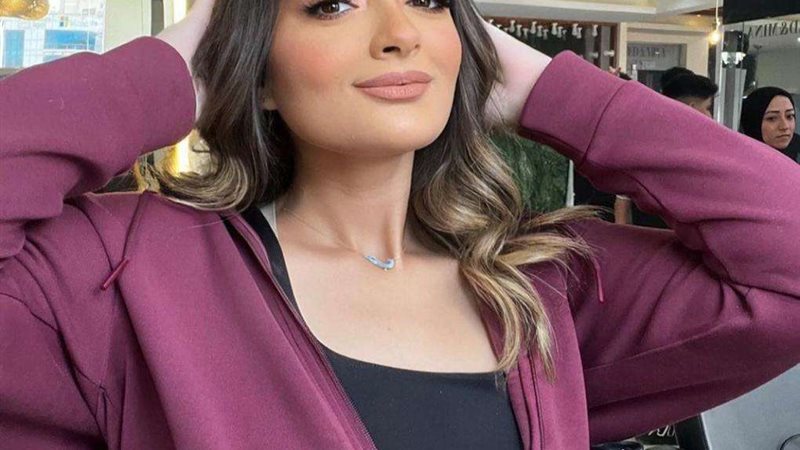 ملك أحمد زاهر
