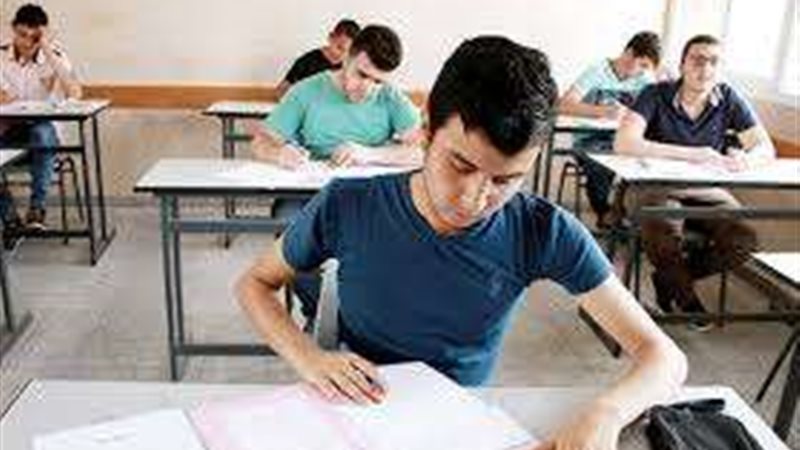 امتحانات الدبلومات