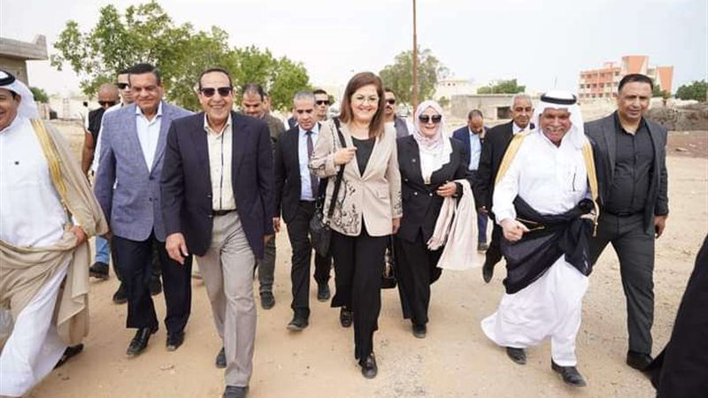 زيارة وزير التخطيط