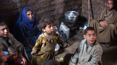 لأول مرة منذ 2001.. التعبئة والإحصاء: نسبة الفقر انخفضت من 32% إلى 29%