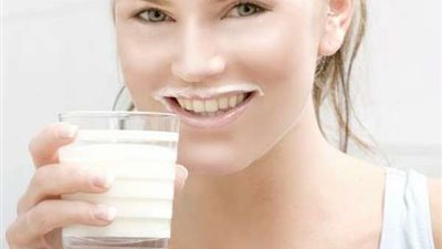 صدمة.. حليب البقر من الأسباب الأكثر شيوعًا لوفاة الأطفال