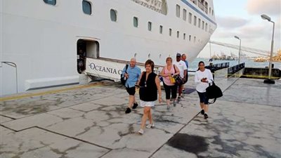 ميناء بورسعيد السياحي يستقبل 8582 سائحًا على متن 5 سفن خلال شهر