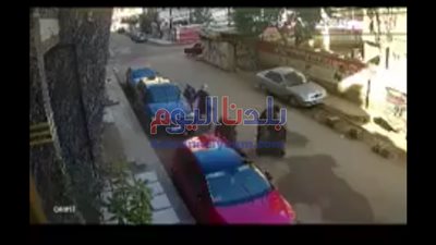 مختل عقليًا يعتدى على السيدات فى شوارع المحلة