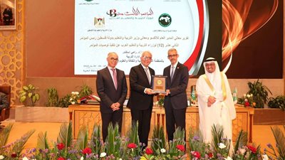 رضا حجازي يستعرض التجربة المصرية في دمج التحول الرقمي في التعليم