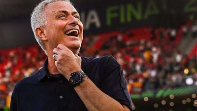 مورينيو ينتقد حكم نهائي اليوروباليج: لم يكن عادلًا.. ظننته إسبانيًا