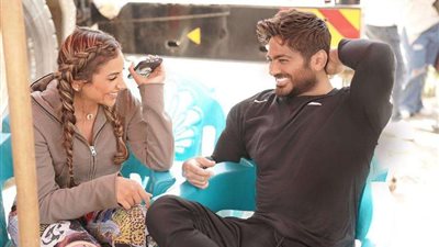 بعد قصة ارتباطهما.. تامر حسني يوجه رسالة لـ دينا الشربيني