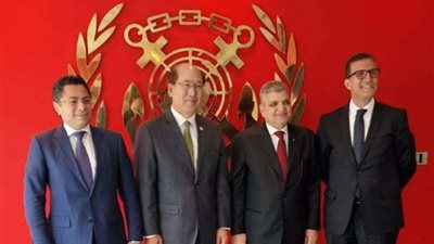 الفريق أسامة ربيع يبحث مع IMO  سبل التعاون في مجال التحول لـ الأخضر