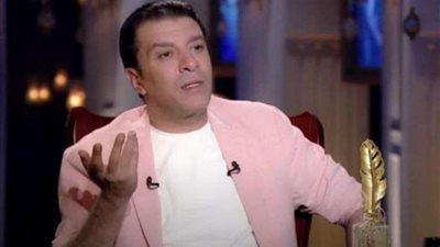 مصطفى كامل يفتح النار ويعلن عن مفاجئات على نقيب موسيقيين سابق