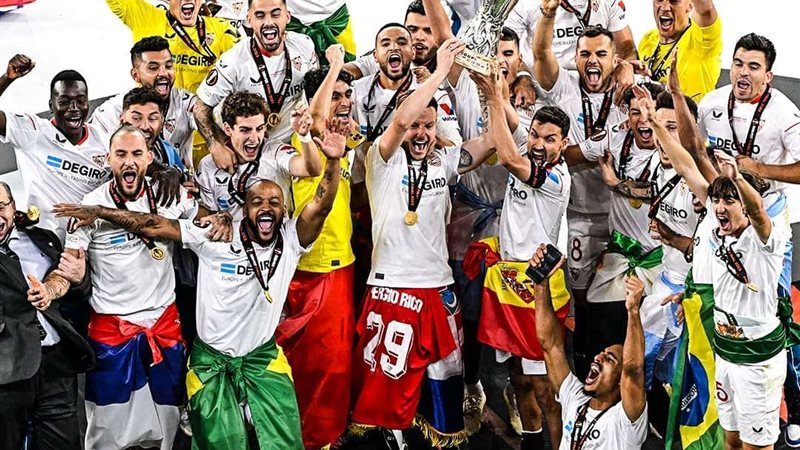 إشبيلية بطل اليوروباليج