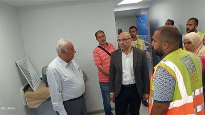 المدير التنفيذي للمستشفيات الجامعية يتابع أعمال تطوير البنية التحتية للأقسام الداخلية