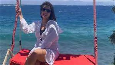 بفيديو مثير للجدل.. رسالة غامضة من منى فاروق لمحمود الليثي