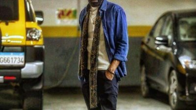 على طريقته الخاصة.. محمود الليثي يهنئ عمرو دياب على إعلانه الجديد