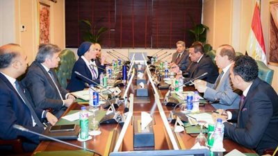 وزيرا البيئة والتنمية المحلية يتابعان آليات تنفيذ منظومة المخلفات البلدية الصلبة بالمحافظات