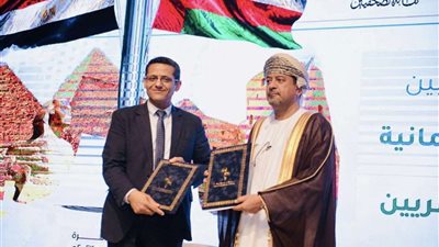 البلشي يوقع بروتوكول تعاون بين نقابة الصحفيين وجمعية الصحافة العمانية