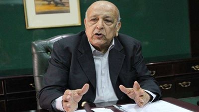 وفاة رجل الأعمال حسين صبور