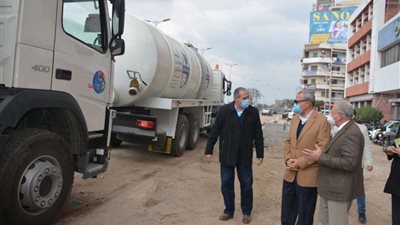 محافظ القليوبية يتفقد سيارات شفط جديدة بتكلفة 6 مليون جنيه