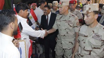 المتحدث العسكرى : المنطقة الغربية العسكرية تنظم لقاء مع عدد من شيوخ وعواقل مطروح