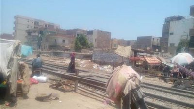 بتر ذراع فتاة صدمها قطار في أسيوط