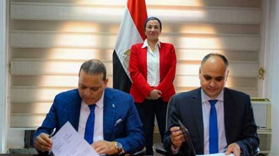 وزيرة البيئة تشهد مراسم توقيع بروتوكولي تعاون لرفع الوعي البيئي