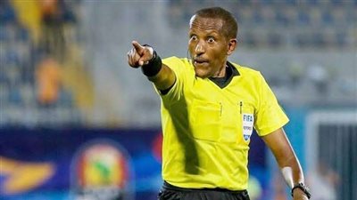 حقيقة اعتزال باملاك تيسيما حكم مباراة الأهلي والوداد في المغرب