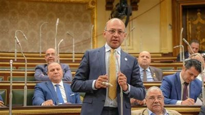 برلماني يتقدم بطلب إحاطة بشأن تأخر انشاء نفق بمنطقة 