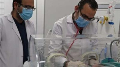 عمره يوم ونصف.. إنقاذ مولود تبدلت شرايين قلبه في بورسعيد