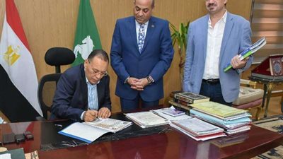 نجاح بنسبة 85.81٪ .. محافظ الشرقية يعتمد نتيجة امتحانات الإعدادية