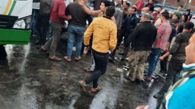 مصرع وإصابة 4 في حادث تصادم بالطريق الدائري