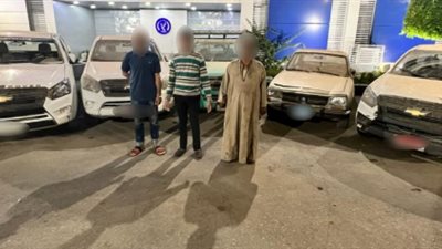القبض على 3 مُسجلين خطر تخصصوا في سرقة السيارات من أسفل العقارات بهذه الطريقة بالشرقية