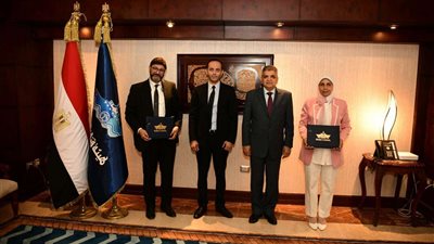 المدير التنفيذي لشركة أنكوراج : دعم المشروعات الاستثمارية يجعل مصر مركزا إقليميا
