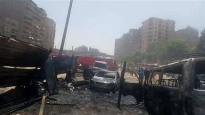 النيابة تعاين حريق التهم 7 سيارات داخل جراج في فيصل