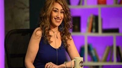 شقيقة أحمد مكي تكشف حالته الصحية بعد إصابته بكورونا.. فيديو