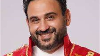 تفاصيل .. أكرم حسني يستأنف تصوير 