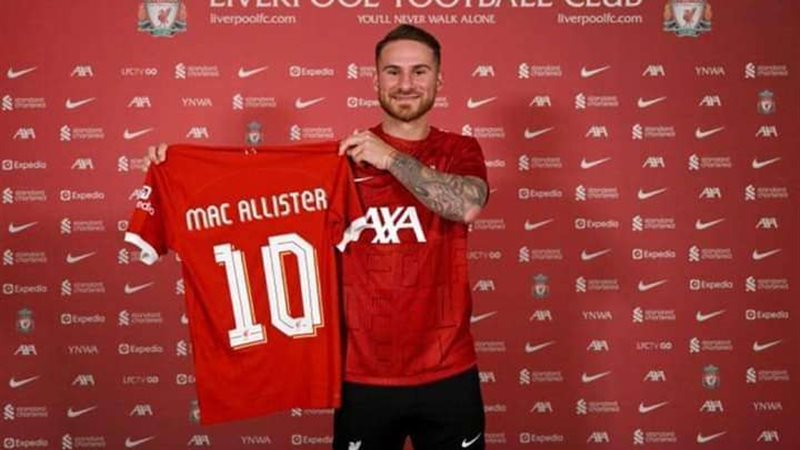 ماك أليستر لاعب ليفربول