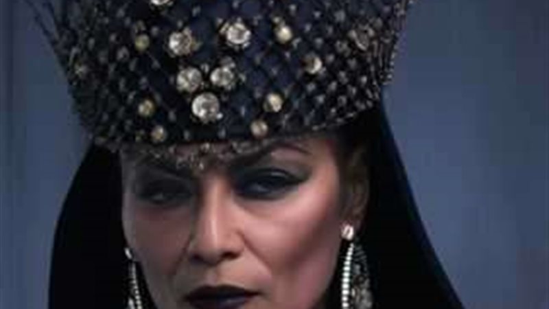 الفنانة سماح أنور