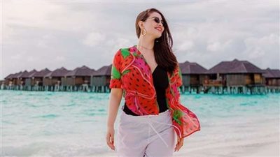 في البحر.. روان بن حسين تبهر جمهورها في أحدث إطلالتها