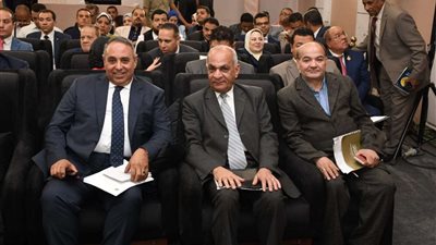 النائب أحمد الشرقاوي بالحوار الوطني: لا إشكالية لأصحاب المهن الحرة في قضية التفرغ البرلماني