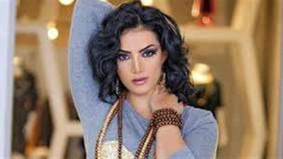 حورية فرغلي تستعد للسفر إلي لبنان