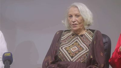 بالصور.. تكريم الفنانة فريدة فهمي وزوجها الراحل على رضا