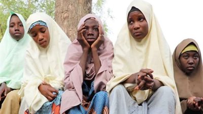 الشرطة تعيد 300 طالبة مختطفة 