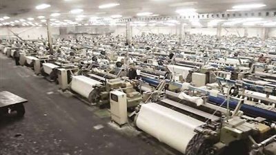 وزير قطاع الأعمال يزف بشرى سارة بشأن تطوير الغزل والنسيج