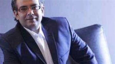 نجوم الفن يودعون الموسيقار أشرف أبو زيد إلى مثواه الأخير