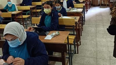 حقيقة تسريب امتحان الصف الأول الاعدادي