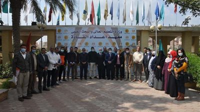 التعليم العالي: تنظيم دورات تدريبية لأعضاء البعثات العلمية